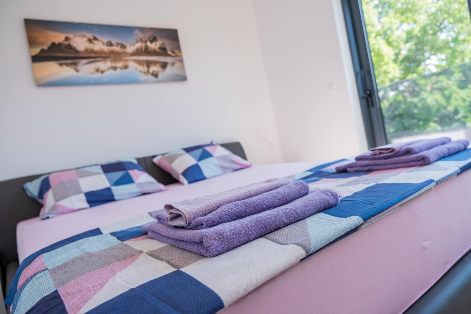 Three-Bedroom Premium Holiday Home Atmosfera With Private Pool&Sauna Vodice Exterior photo