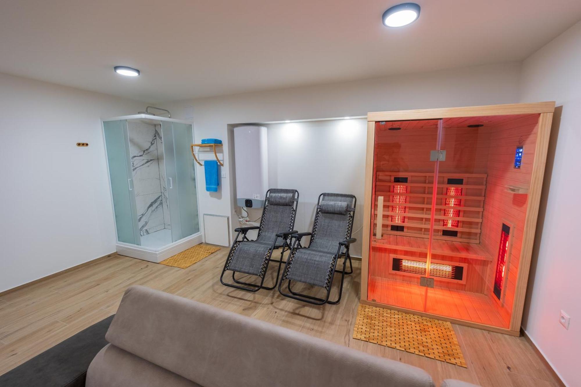 Three-Bedroom Premium Holiday Home Atmosfera With Private Pool&Sauna Vodice Exterior photo